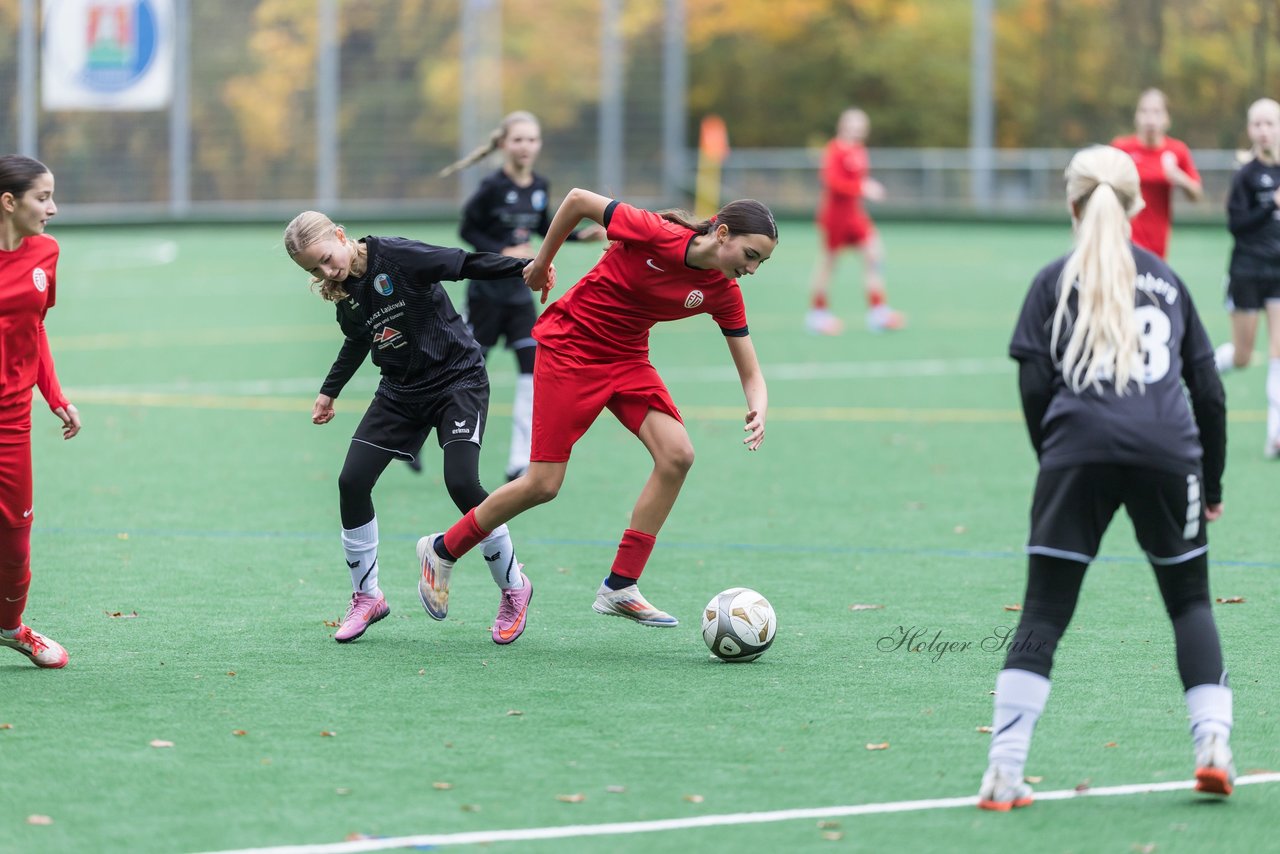 Bild 214 - wCJ VfL Pinneberg - Eimsbuettler TV : Ergebnis: 0:3